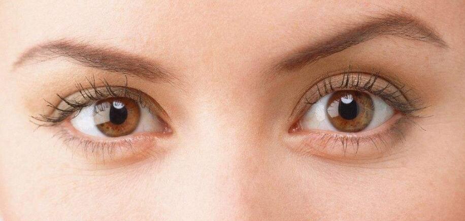 佩戴义眼片时需要注意的事项 佩戴义眼片时需要注意的事项