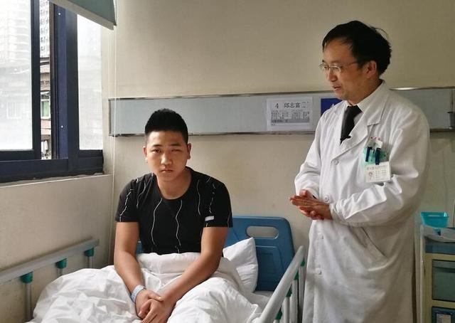 眼球萎缩可直接佩戴义眼 眼球萎缩可直接佩戴义眼